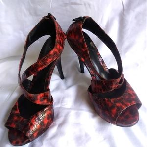 Sexy! Carlos Santana Heels Size 8 EC